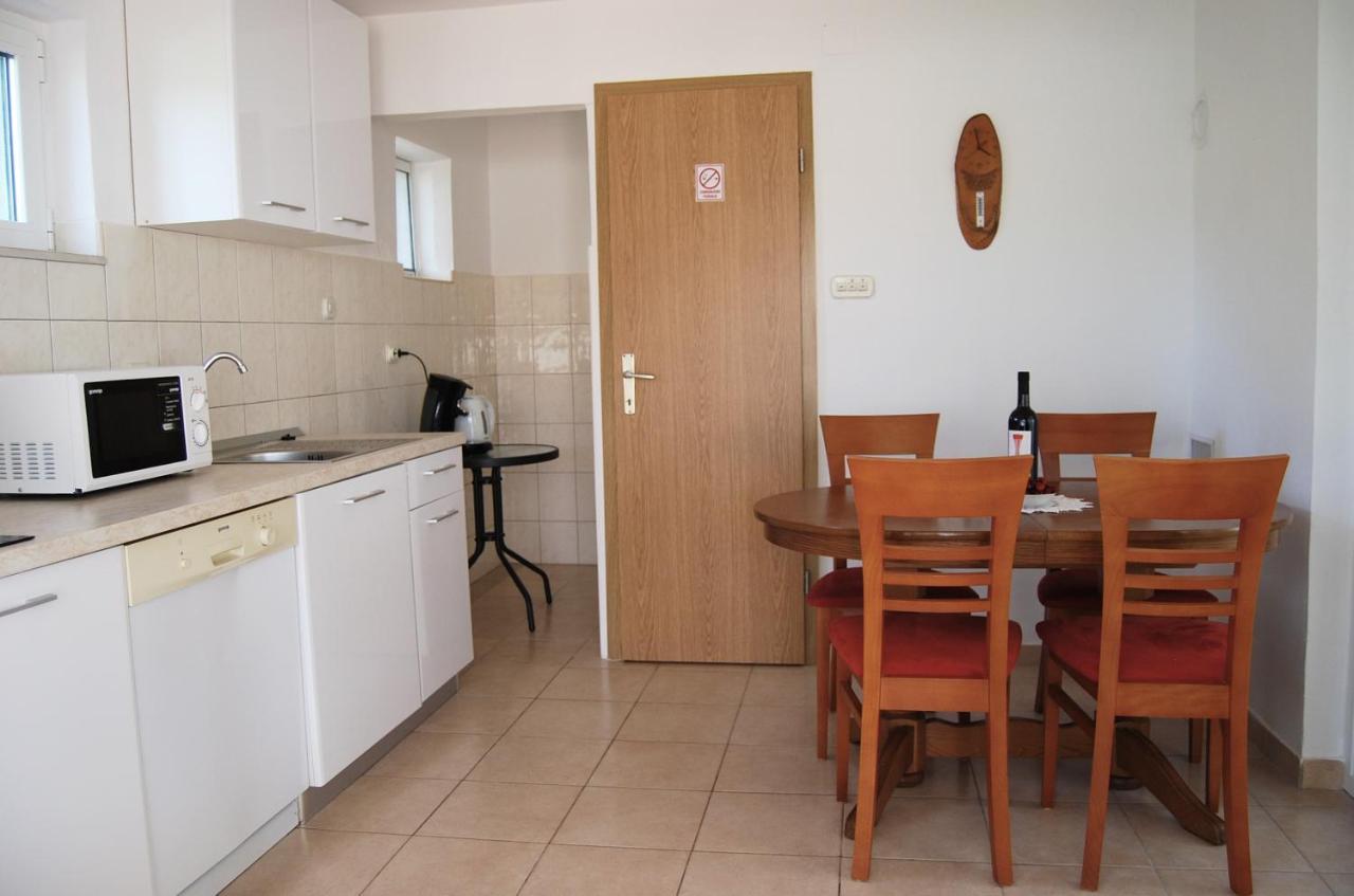 Apartment Lili Splitska Buitenkant foto